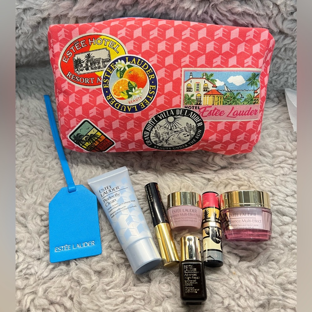 Estee lauder Resilience 6-Pc. Gift Set Skincare Makeup Bag